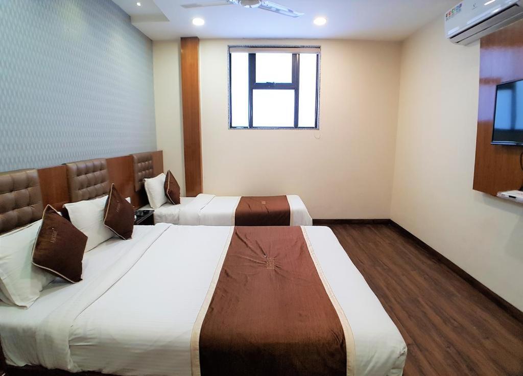 Hotel Airside Мумбай Екстериор снимка